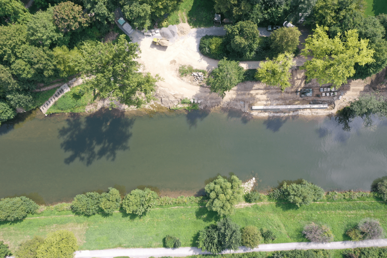 Sitzstufen Bootsanleger